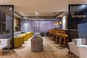 Bar (en la propiedad)