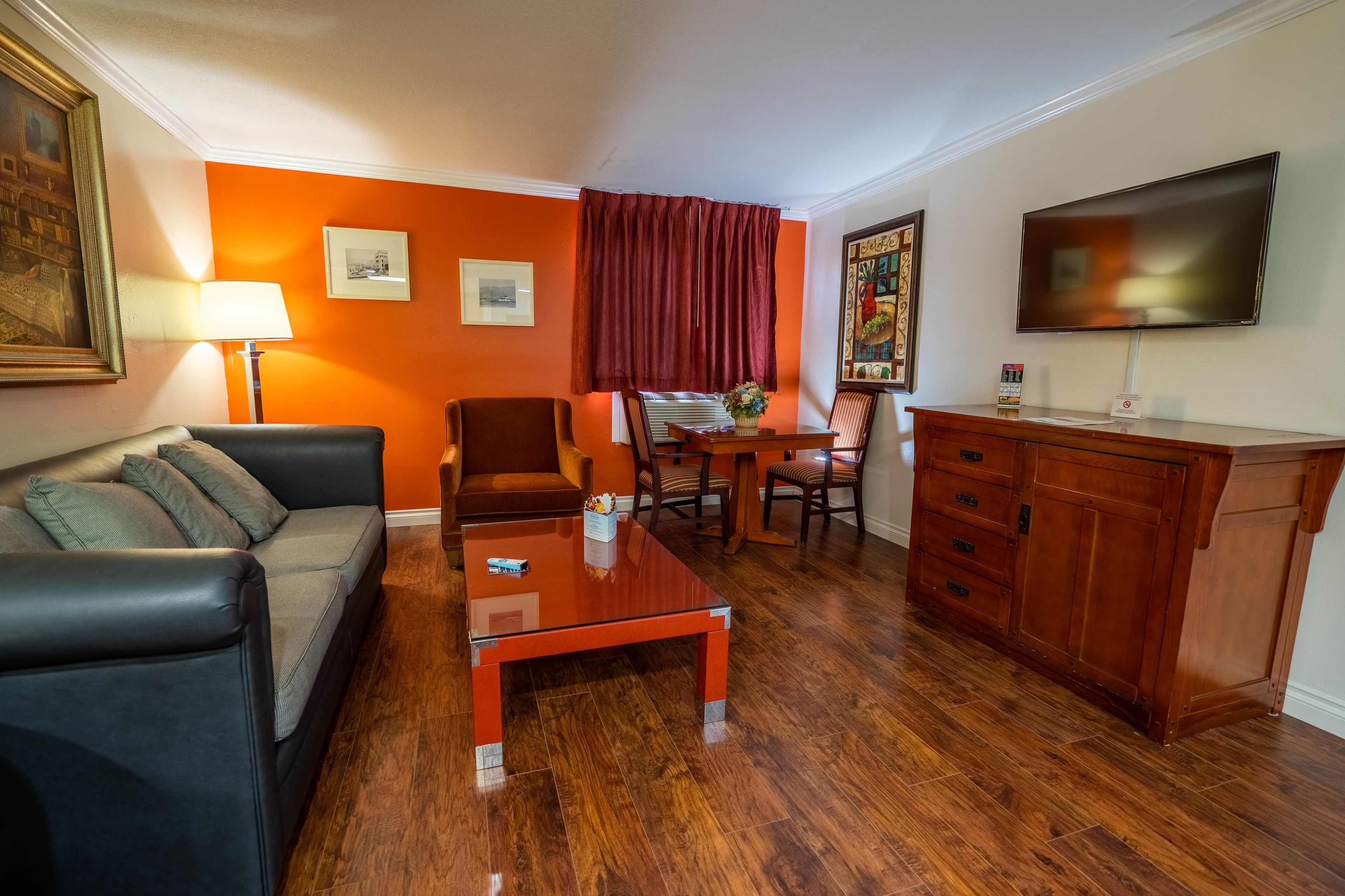 Foto - Howard Johnson by Wyndham Buena Park