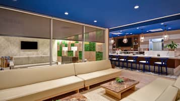 Se sirven desayunos, almuerzos y cenas