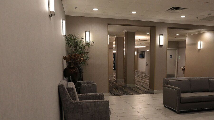 Holiday Inn Chicago O'Hare Area by IHG