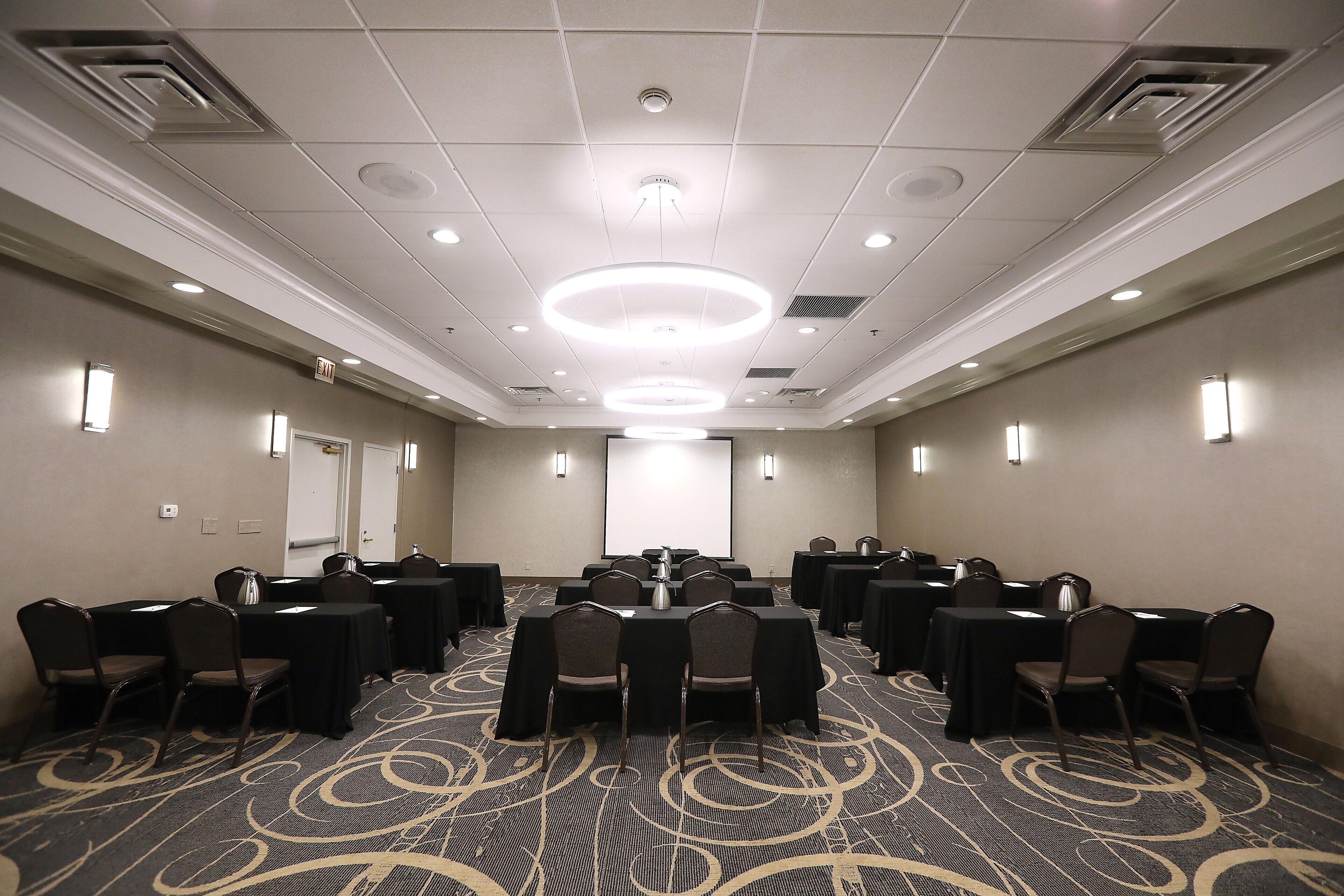 Photo - Holiday Inn O'Hare Area by IHG