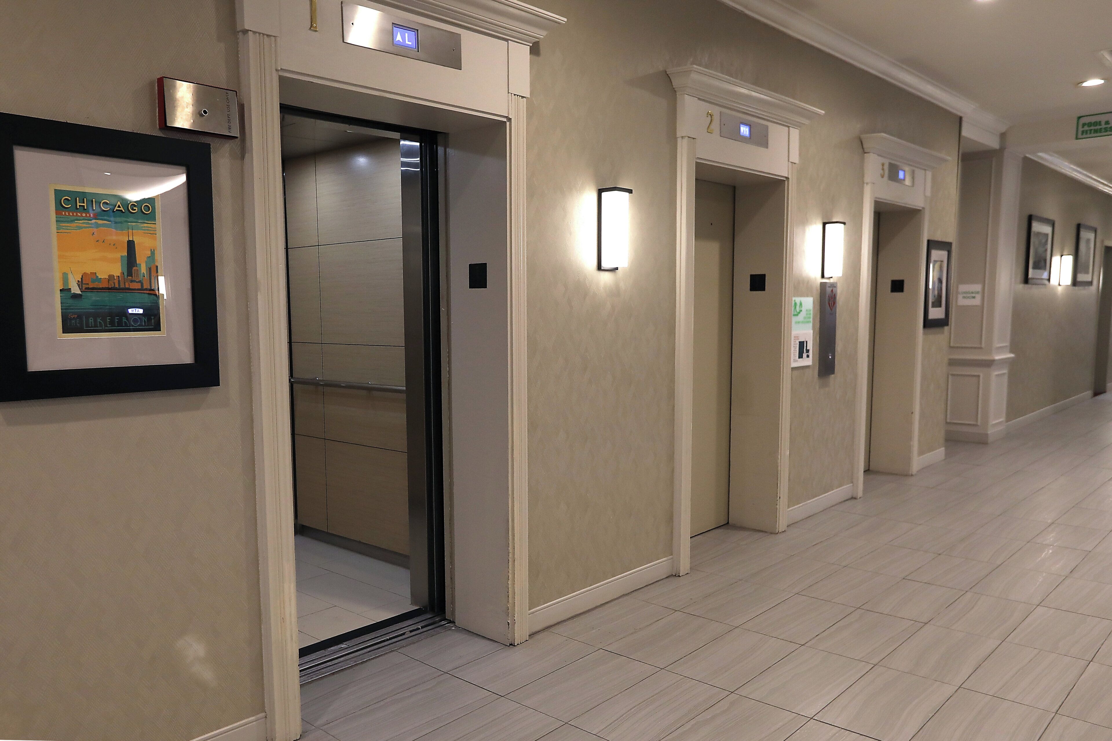 Photo - Holiday Inn Chicago O'Hare Area by IHG