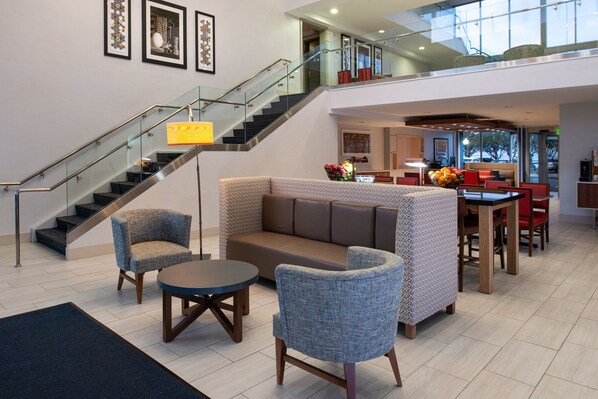 Lobby - Holiday Inn Express San Francisco Airport South by IHG (Burlingame)