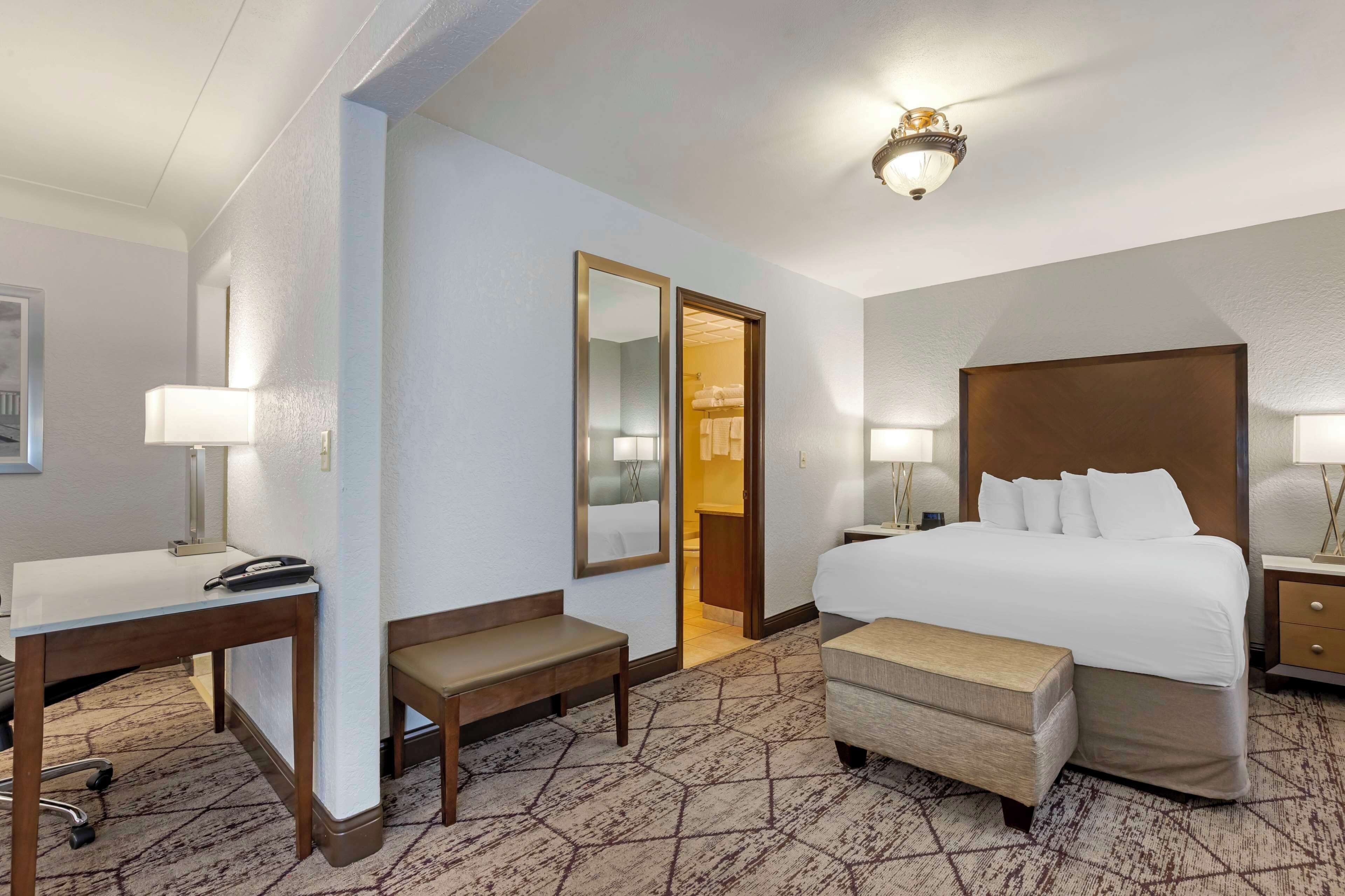 standard room, 1 queen bed, non smoking, kitchenette (with single sofabed;larger room) | premium bedding, pillow-top beds, desk, laptop workspace