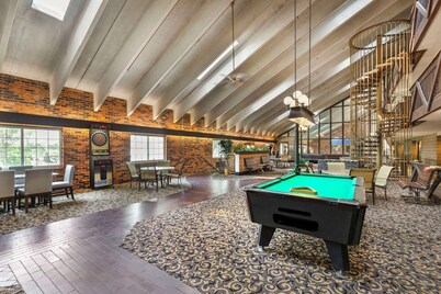 Best Western Plus Longbranch Hotel & Convention Center