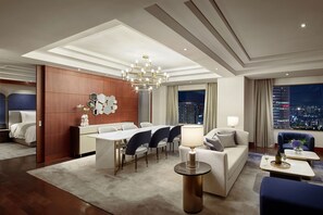 37-inch Smart TV with digital channels, TV