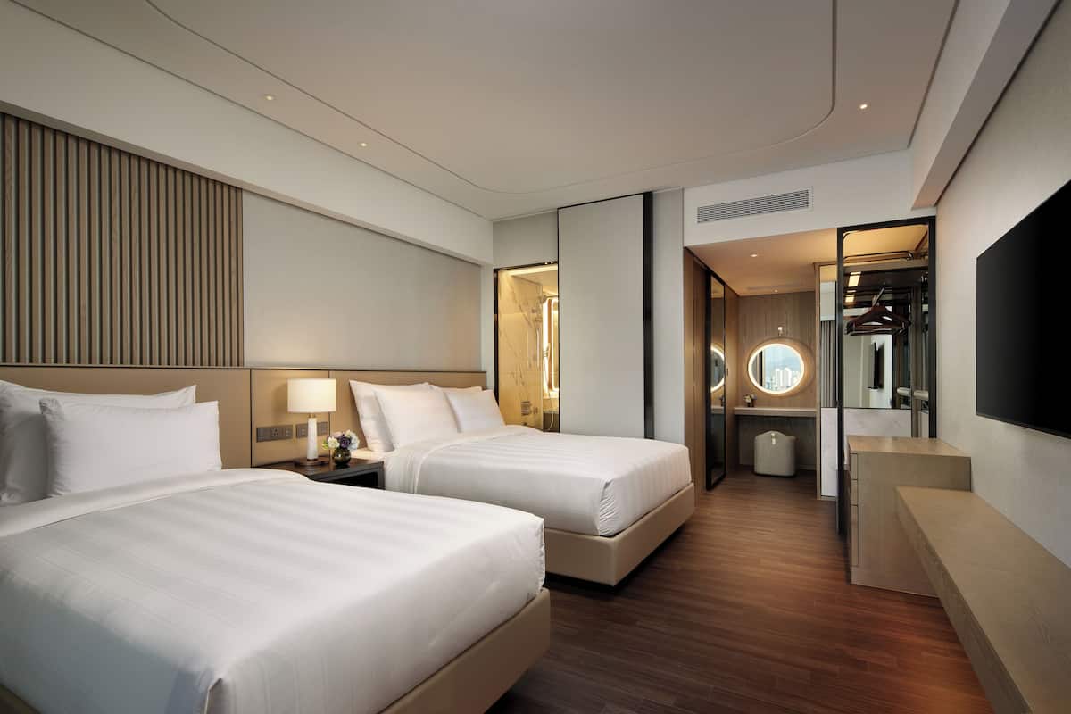 Junior Twin Room (Family (Residential)) | Premium bedding, down duvets, in-room safe, desk