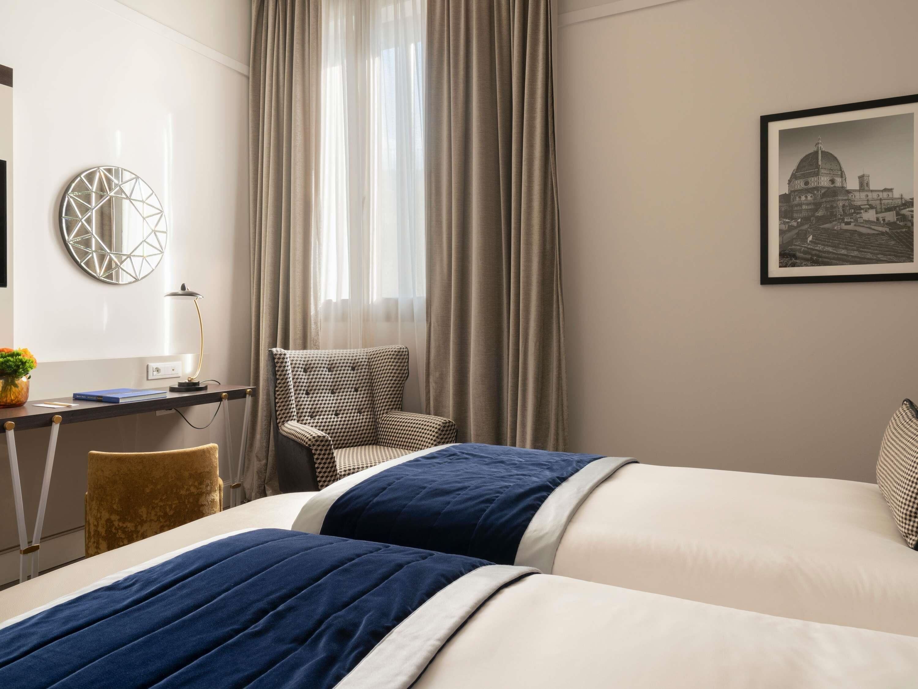 Superior Room, 2 Single Beds | Premium bedding, minibar, in-room safe, desk