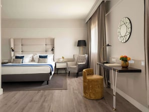 Premium bedding, minibar, in-room safe, desk