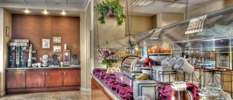 Free daily continental breakfast