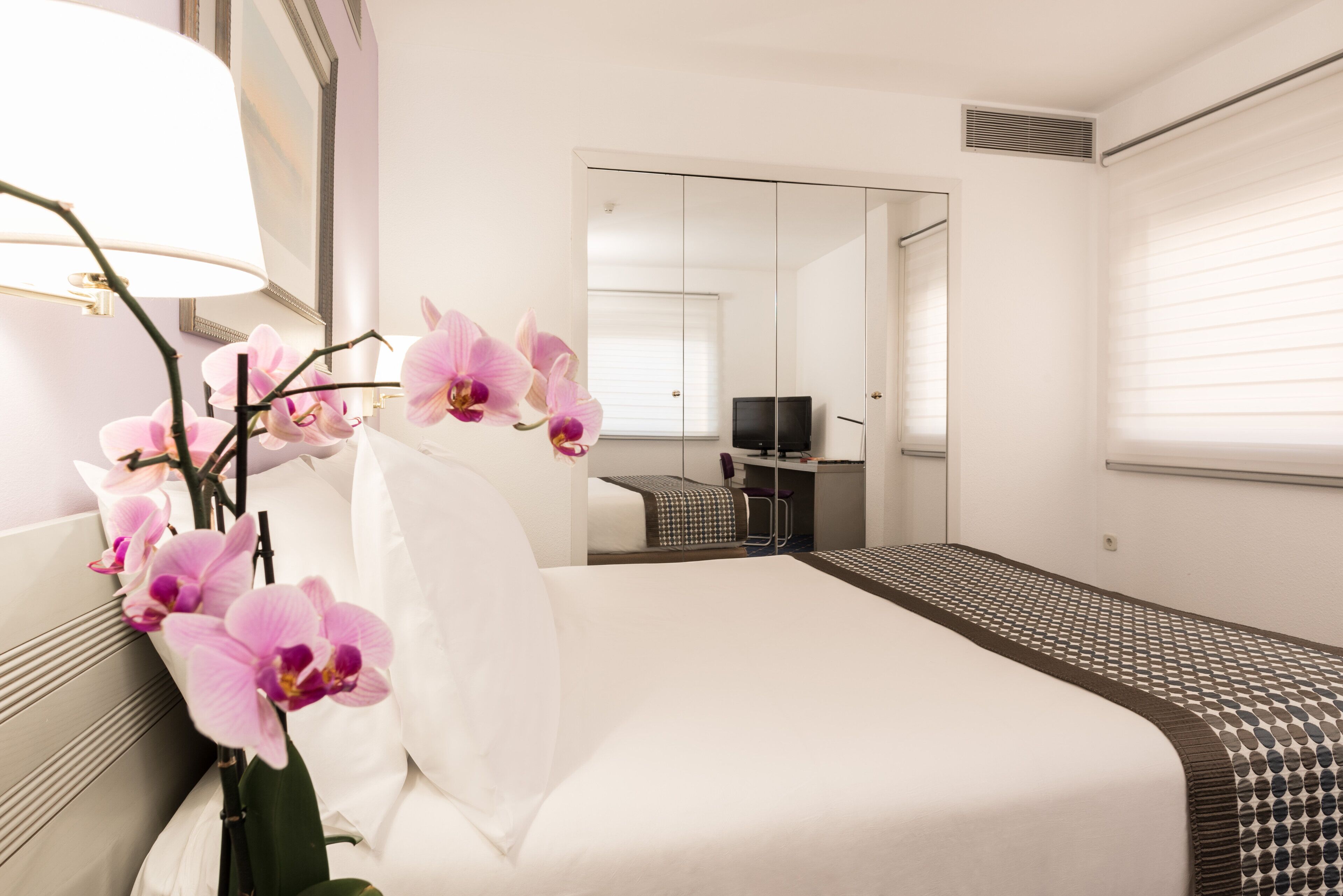 minibar, in-room safe, desk, iron/ironing board