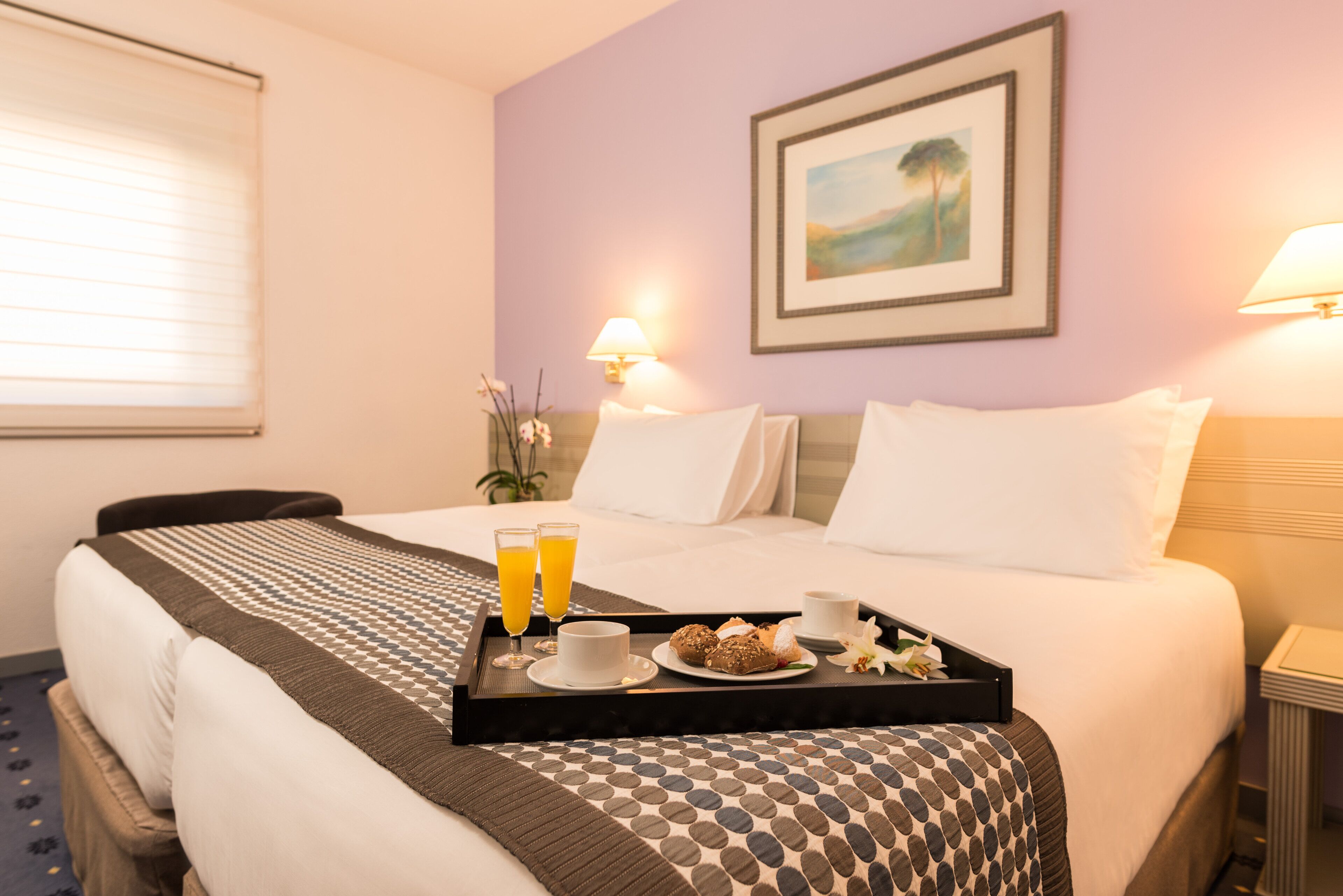 minibar, in-room safe, desk, iron/ironing board