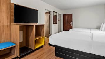 Suite Deluxe, 2 camas Queen size, para no fumadores | Caja de seguridad en la habitación y escritorio
