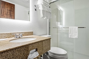 Deluxe Suite, 2 Queen Beds, Non Smoking | Bathroom | Combined shower/tub, eco-friendly toiletries, hair dryer, towels