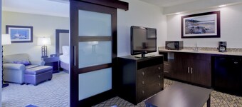 Holiday Inn Express Baltimore-BWI Airport West by IHG