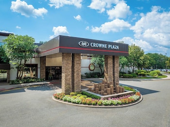 Crowne Plaza Suffern - Mahwah by IHG