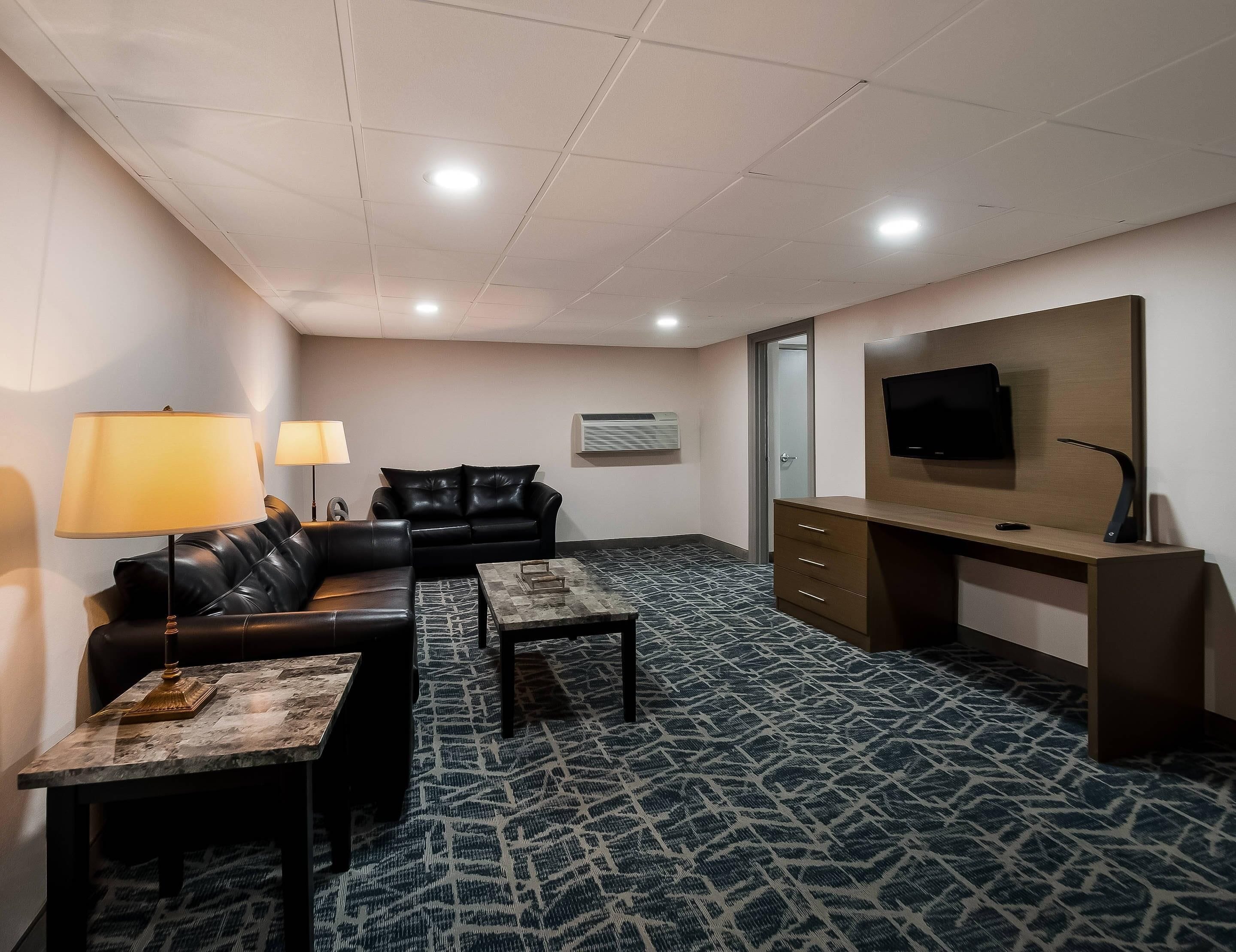 In-room safe, desk, laptop workspace, blackout curtains