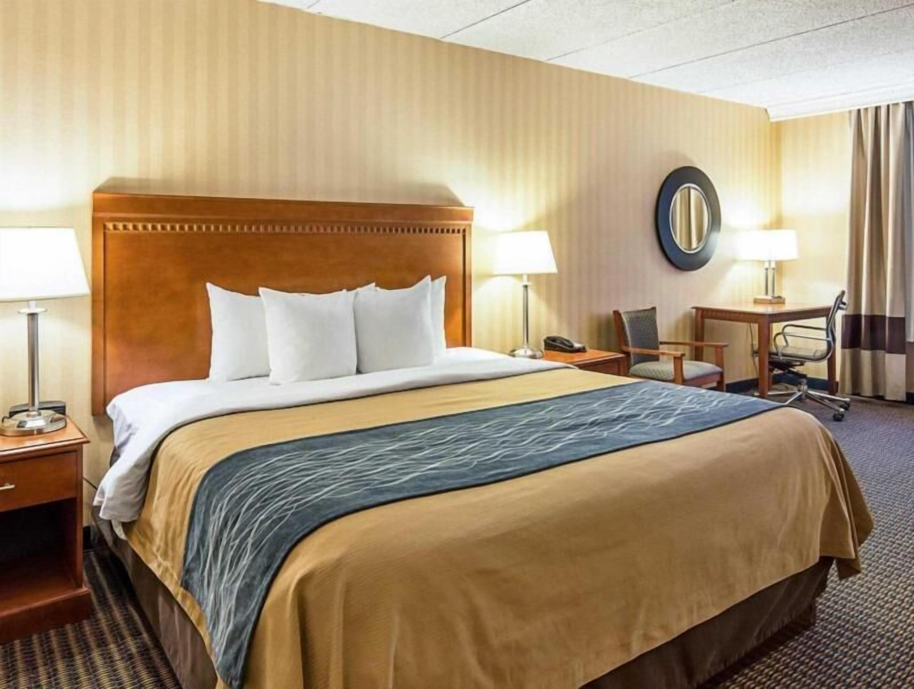 In-room safe, desk, laptop workspace, blackout curtains