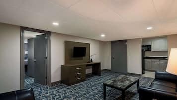 Caja de seguridad en la habitación y escritorio