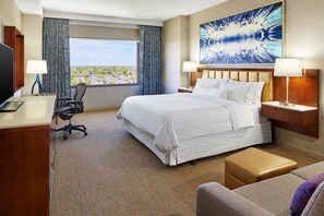 Traditional Room, 1 King Bed | Egyptian cotton sheets, premium bedding, in-room safe, desk - The Westin Chicago Northwest (Itasca)