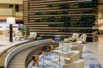 Lobby lounge at The Westin Chicago Northwest