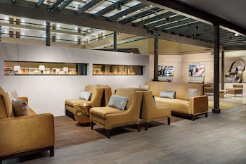 Lobby lounge at The Westin Chicago Northwest