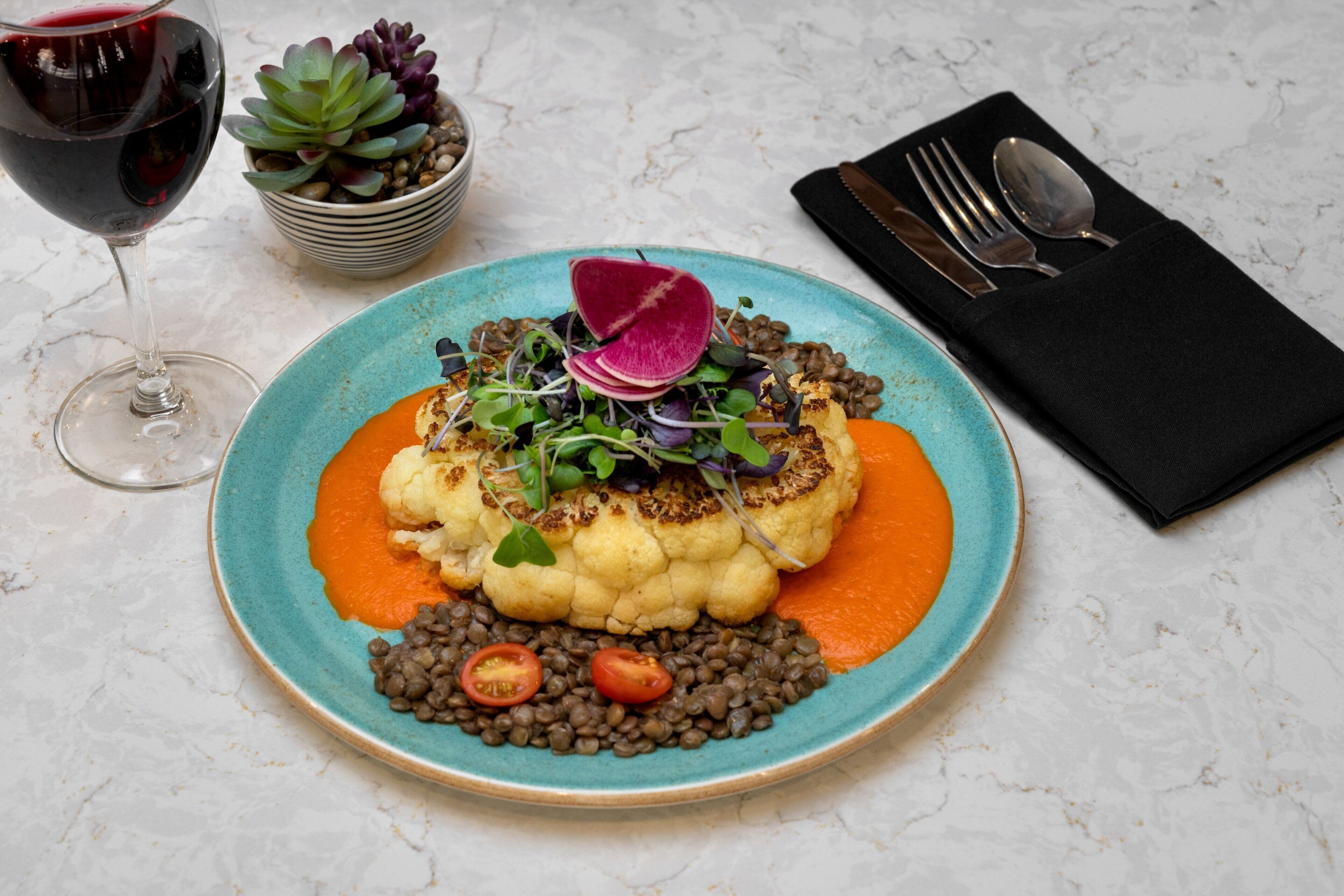 breakfast and lunch served