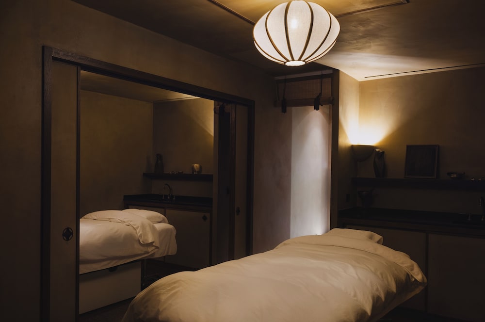 Hôtel Balzac Paris & Spa Ikoï by null