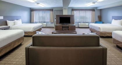 Days Inn & Suites by Wyndham Moncton