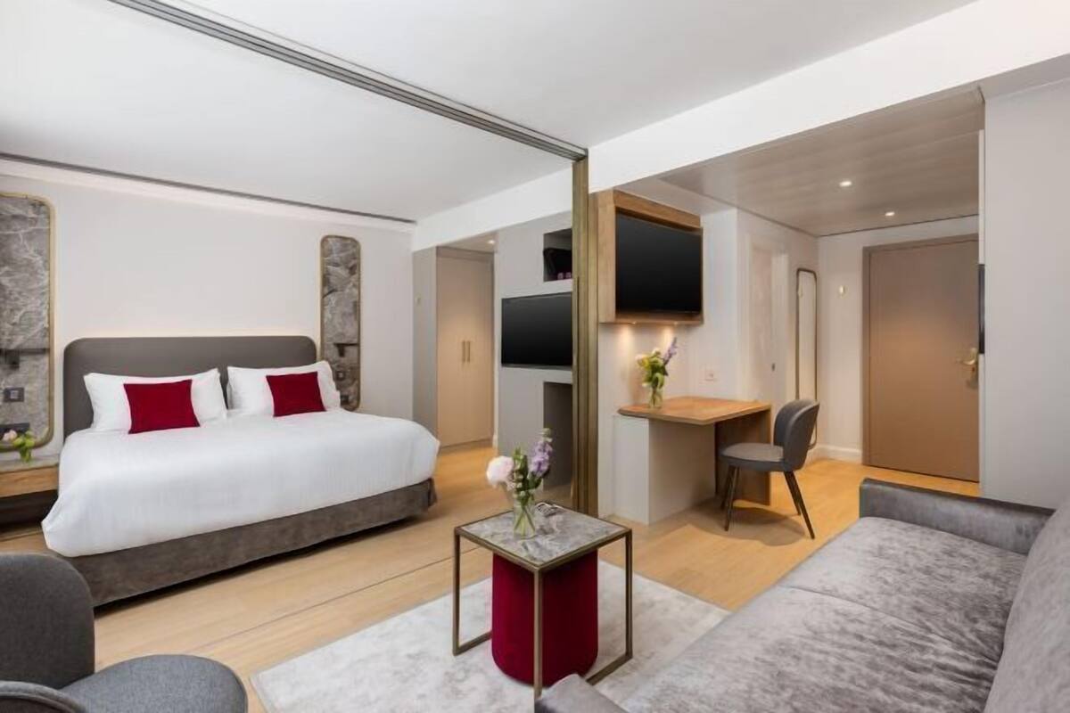 1 bedroom, minibar, in-room safe, desk
