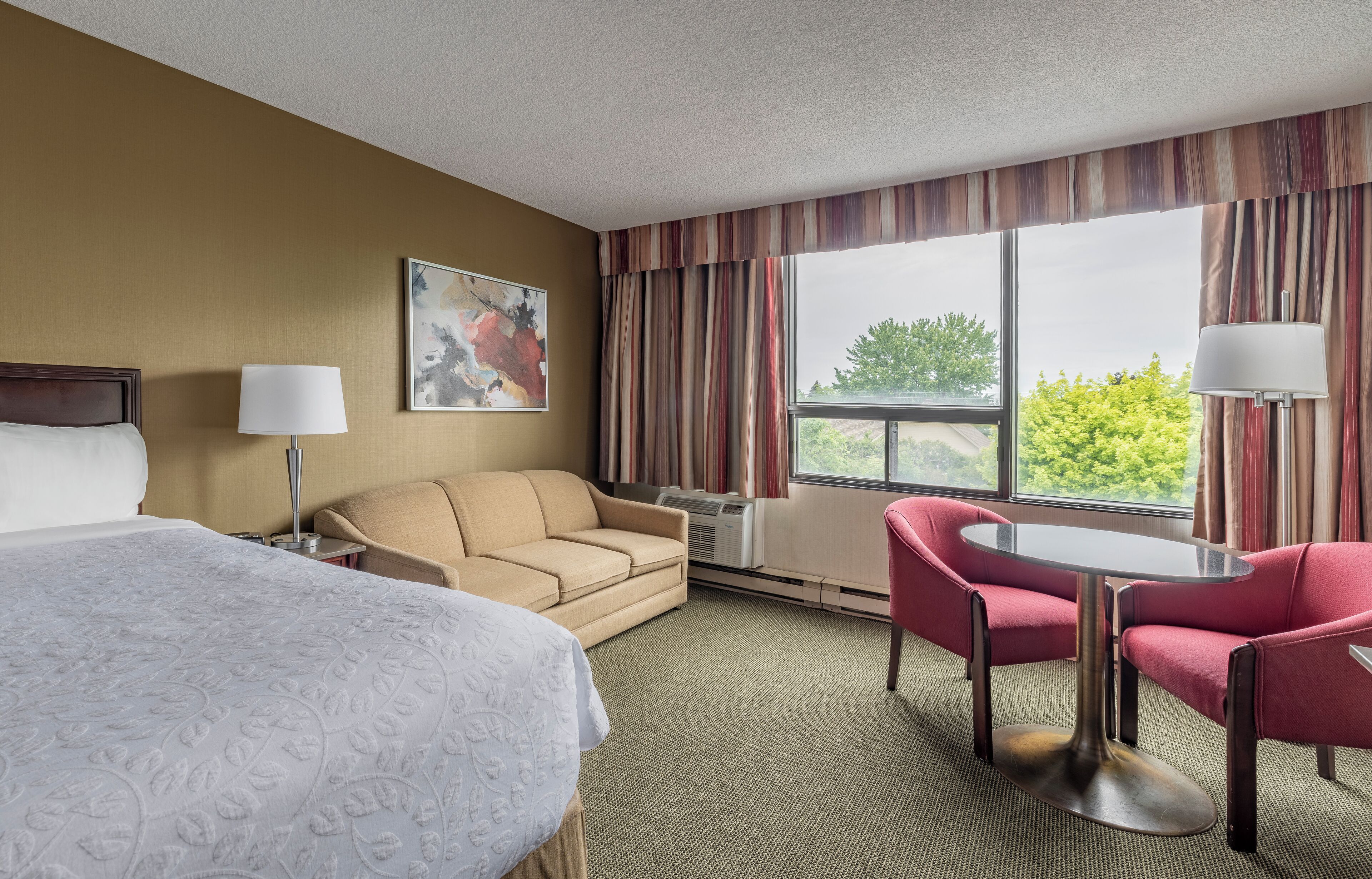 standard room, 1 queen bed with sofa bed | 1 bedroom, premium bedding, desk, blackout curtains