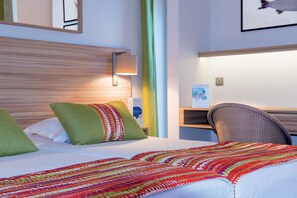 In-room safe, desk, blackout drapes, soundproofing
