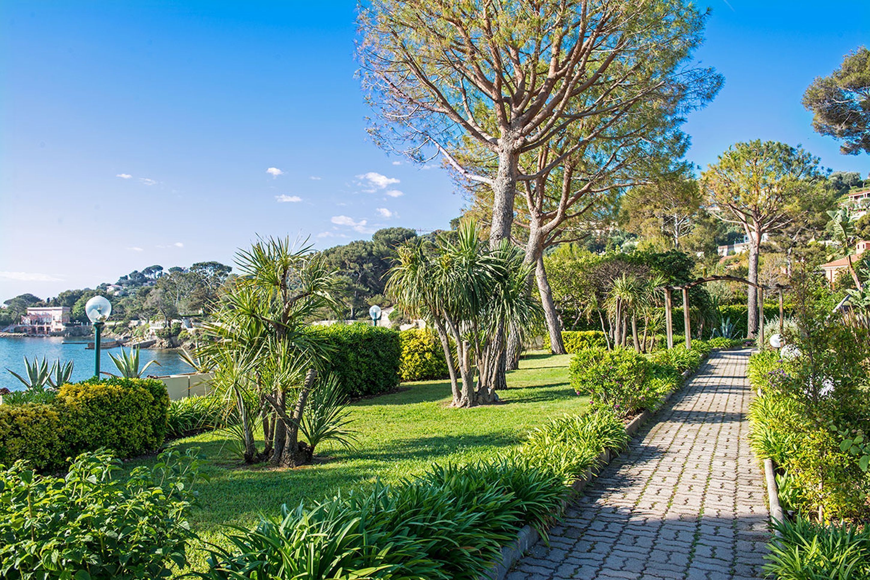 Foto - Hôtel Vacances Bleues Delcloy