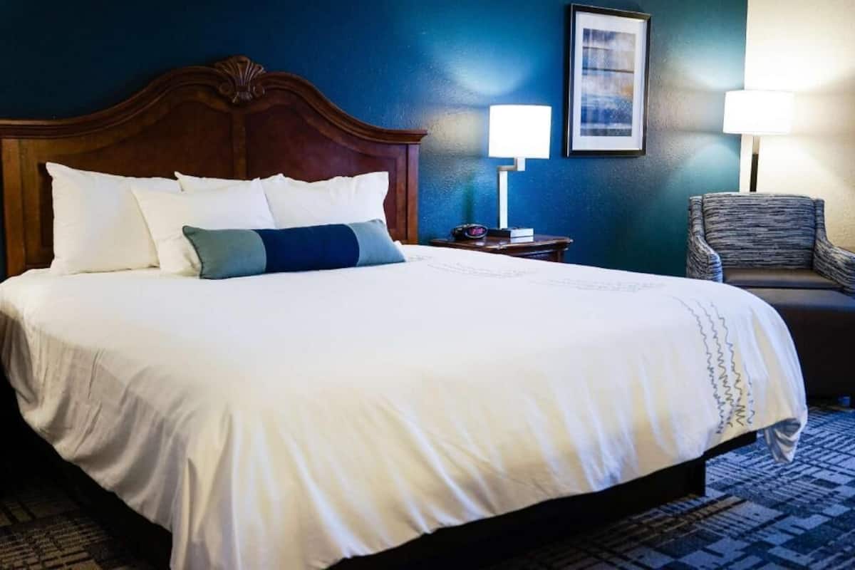 Premium bedding, pillowtop beds, desk, laptop workspace