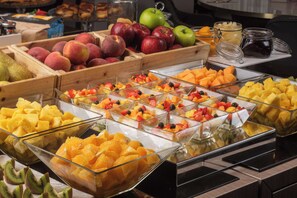 Daily buffet breakfast for a fee - NH Firenze (Florence)