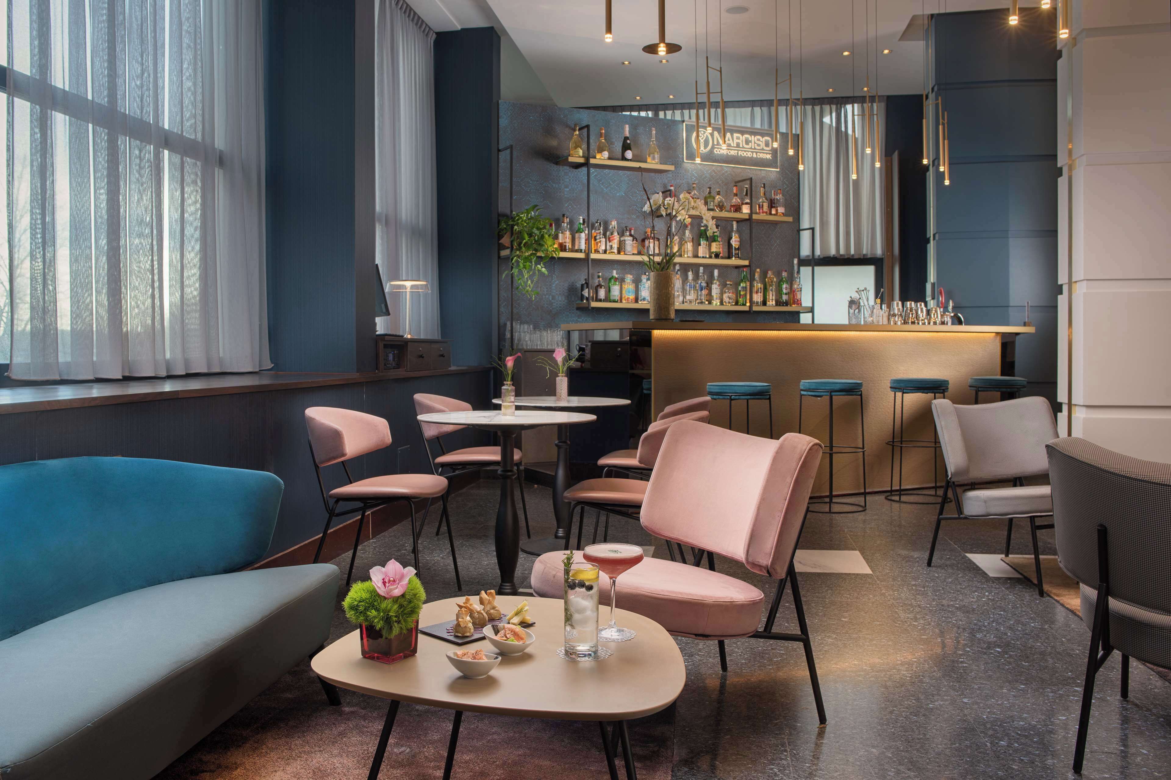 Bar (in der Unterkunft)