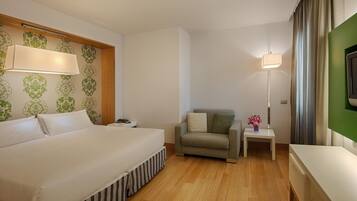 Chambre Supérieure (Extra Bed 2 adults + 1 child)