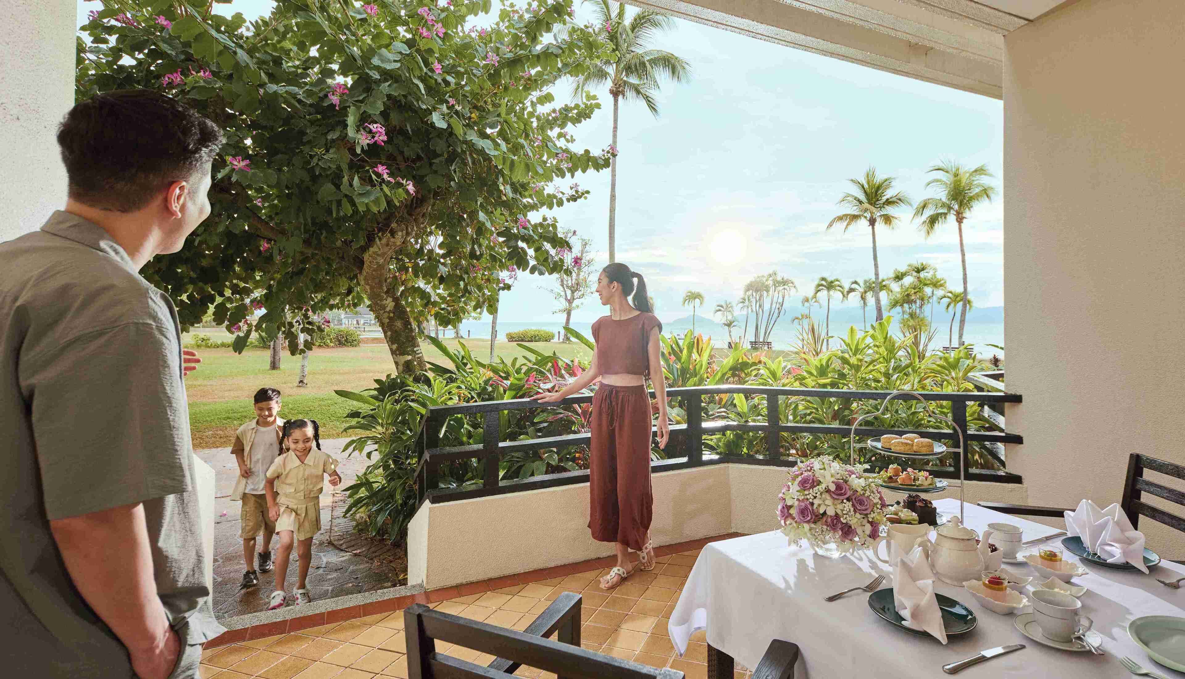 Standard Room, 1 King Bed, Terrace, Sea View (Kinabalu) | Terrace/patio