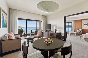 Living area - Shangri-La Tanjung Aru, Kota Kinabalu (Kota Kinabalu)