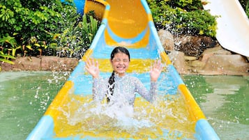 2 outdoor pools, open 7:00 AM to 10:00 PM, pool umbrellas, sun loungers