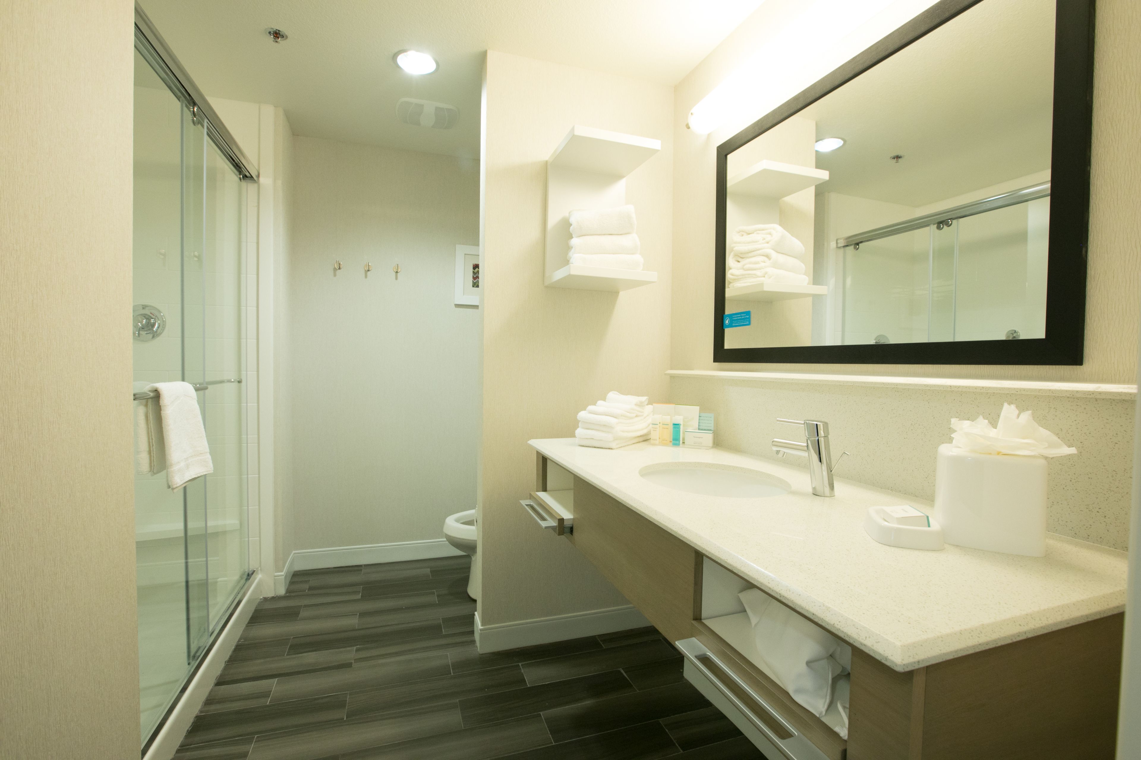 Combined shower/tub, eco-friendly toiletries, hair dryer, towels