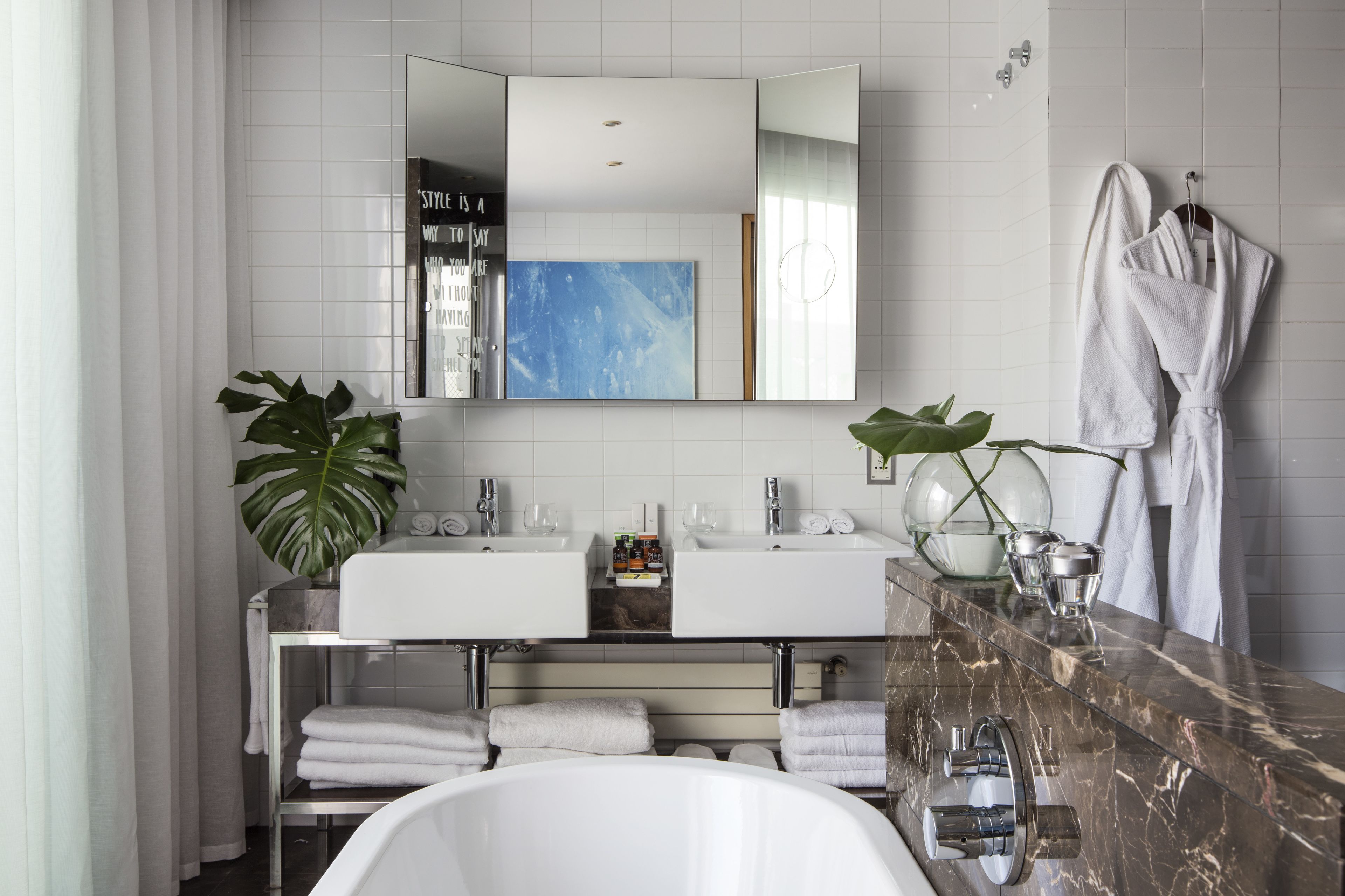 room, hot tub (ultimate me-chill out lounge, terrace) | bathroom | designer toiletries, hair dryer, bathrobes, slippers