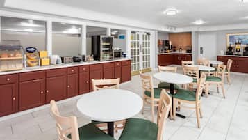 Free daily on-the-go breakfast