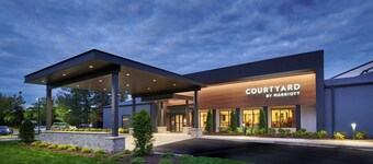 Courtyard by Marriott Chicago Lincolnshire
