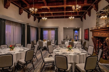 Meeting space at Hotel Adagio, Autograph Collection