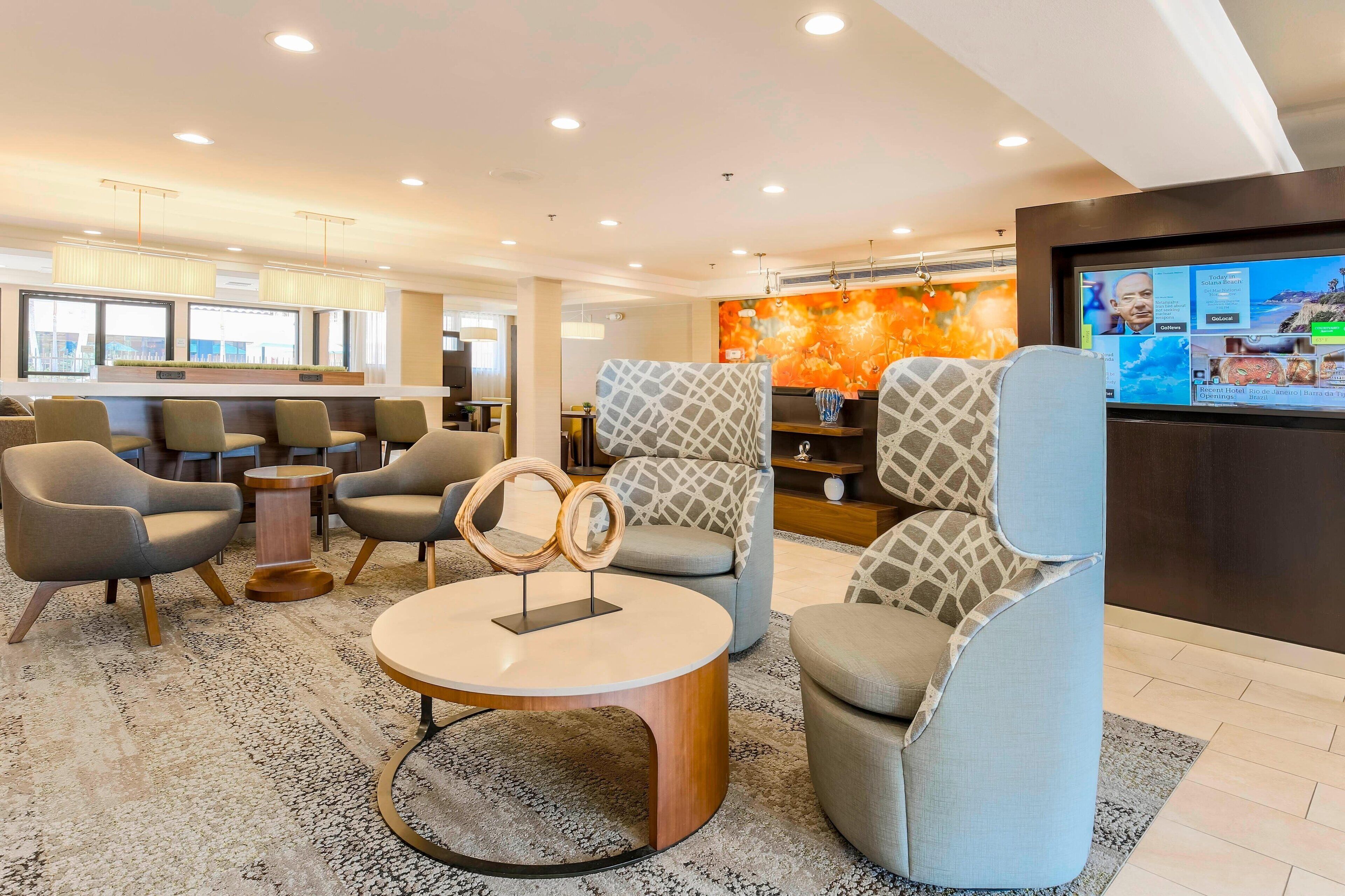 Photo - Courtyard by Marriott San Diego Del Mar/Solana Beach