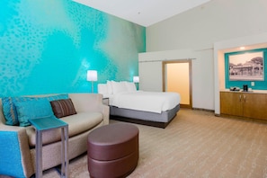 Premium bedding, pillowtop beds, desk, laptop workspace