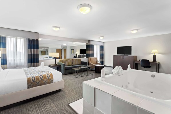 Standard Room, 1 King Bed, Non Smoking, Jetted Tub | Pillow-top beds, in-room safe, desk, laptop workspace - Best Western Naperville Inn (Naperville)