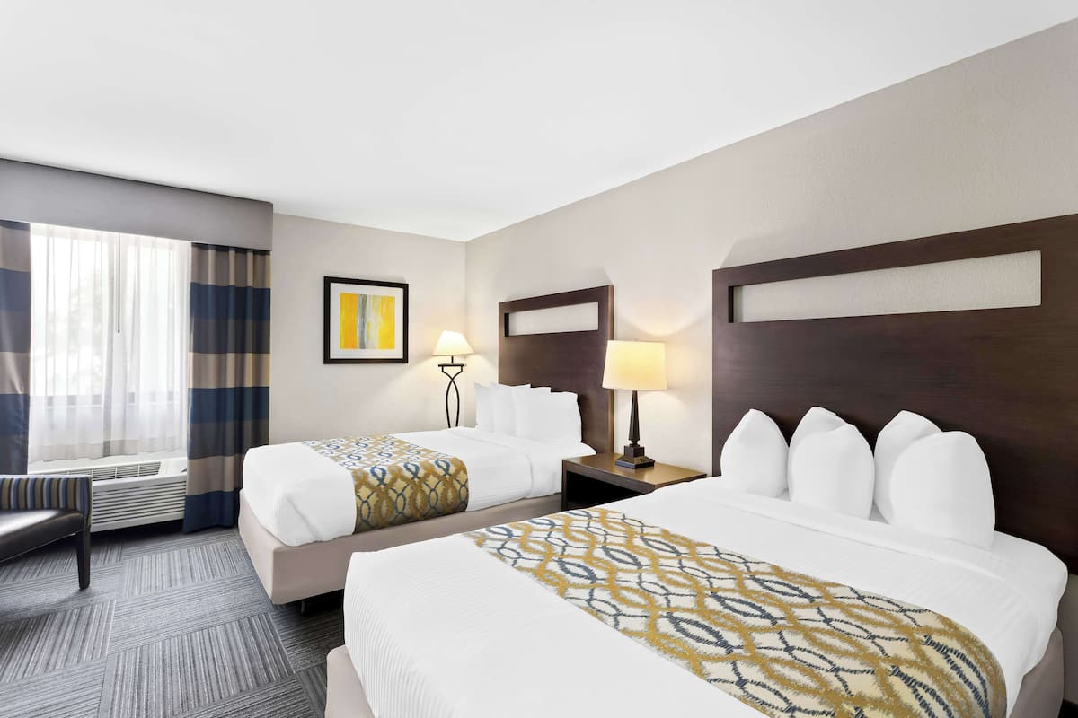 Surmatelas, coffres-forts dans les chambres, bureau