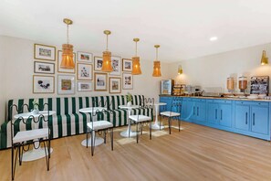 Dagelijks ontbijtbuffet inbegrepen